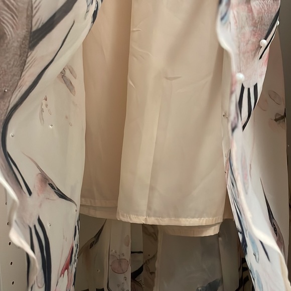 Cream coloured skirt with blue and pink floral print from honey. - Picture 5 of 7